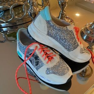 Dolce vita size 8 super soft